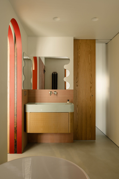 Микс стилей и эпох в дизайне необычной квартиры в Варшаве Микс стилей и эпох в дизайне необычной квартиры в Варшаве