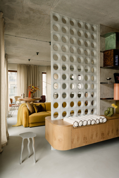 Микс стилей и эпох в дизайне необычной квартиры в Варшаве Микс стилей и эпох в дизайне необычной квартиры в Варшаве