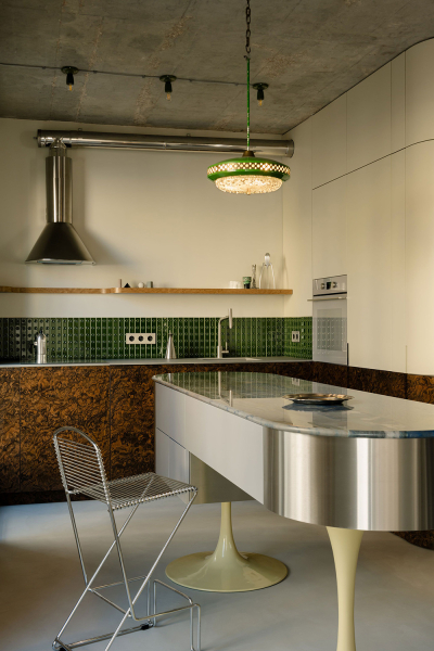 Микс стилей и эпох в дизайне необычной квартиры в Варшаве Микс стилей и эпох в дизайне необычной квартиры в Варшаве