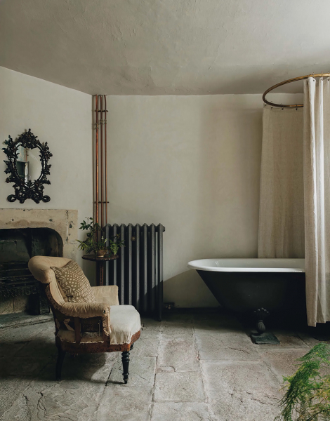 Спокойный и умиротворяющий интерьер старинного дома дизайнера красок в Бате Спокойный и умиротворяющий интерьер старинного дома дизайнера красок в Бате