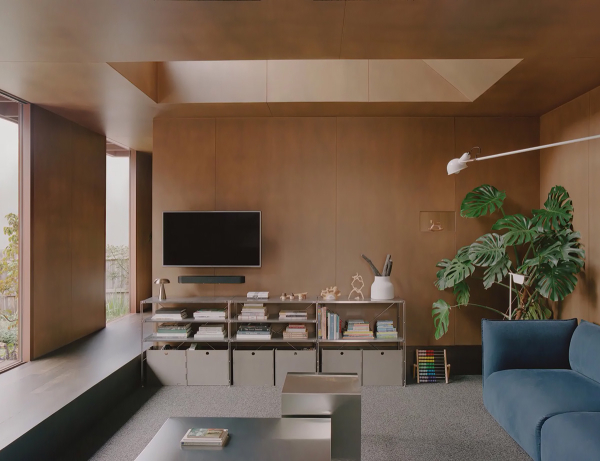 Стильный дизайн и перепад уровней пола: обновление старого бунгало в Мельбурне Стильный дизайн и перепад уровней пола: обновление старого бунгало в Мельбурне