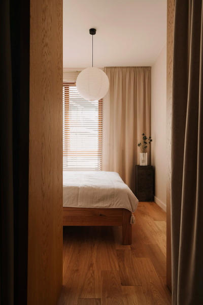 Тёплый современный интерьер для молодой семьи в Варшаве Тёплый современный интерьер для молодой семьи в Варшаве