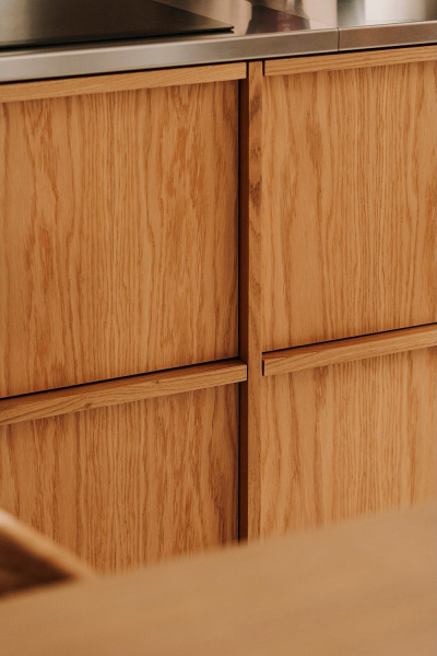 Тёплый современный интерьер для молодой семьи в Варшаве Тёплый современный интерьер для молодой семьи в Варшаве