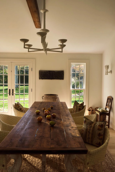 Уютные интерьеры дома в стиле греческого возрождения в тихом пригороде Нью-Йорка Уютные интерьеры дома в стиле греческого возрождения в тихом пригороде Нью-Йорка