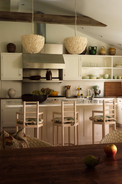 Уютные интерьеры дома в стиле греческого возрождения в тихом пригороде Нью-Йорка Уютные интерьеры дома в стиле греческого возрождения в тихом пригороде Нью-Йорка