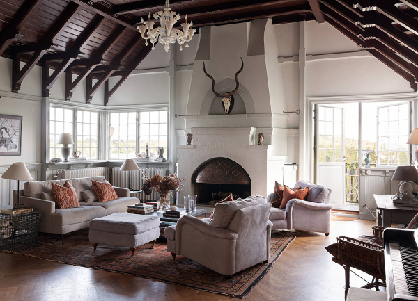 Великолепная квартира в уникальной исторической вилле в Стокгольме