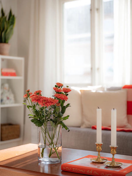 Залитая солнцем квартира в Швеции с ярким декором и кантри нотками Залитая солнцем квартира в Швеции с ярким декором и кантри нотками