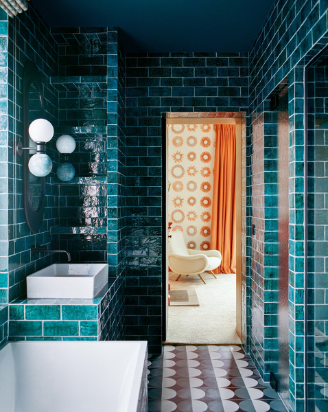 Желтый и другие сочные краски в дизайне семейного таунхауса в Брюсселе Желтый и другие сочные краски в дизайне семейного таунхауса в Брюсселе