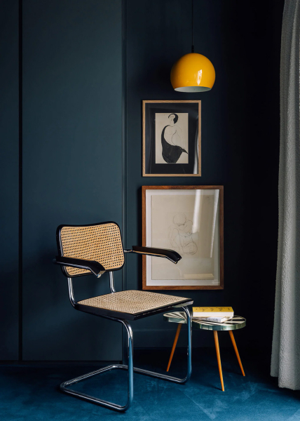 Атмосферный интерьер с искусством: уникальная квартира в Лиссабоне Атмосферный интерьер с искусством: уникальная квартира в Лиссабоне