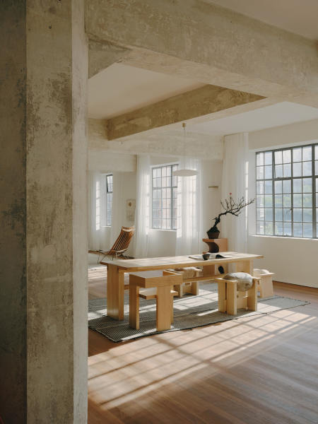 Бетон, естественный свет и японские мотивы: лофт в Сиднее Бетон, естественный свет и японские мотивы: лофт в Сиднее