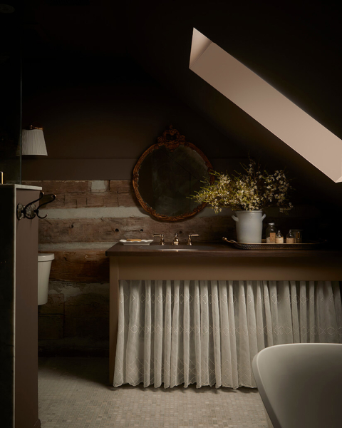 Деревенский уют и детали вне времени: дача дизайнера в Онтарио Деревенский уют и детали вне времени: дача дизайнера в Онтарио