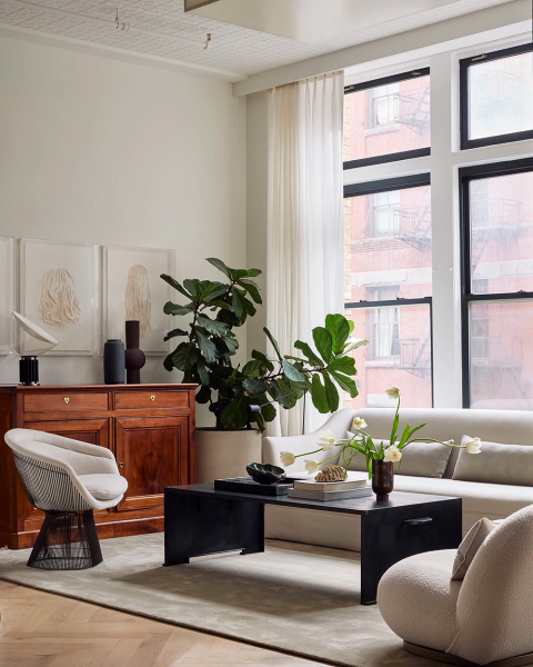 Эта современная резиденция в Нью-Йорке — результат объединения двух лофтов на разных уровнях