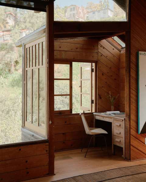 Этот обновлённый охотничий домик в Калифорнии — воплощение уютного дизайна в натуральном дереве