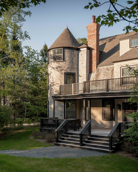Красивое обновление старинной дачи в штате Мэн Красивое обновление старинной дачи в штате Мэн