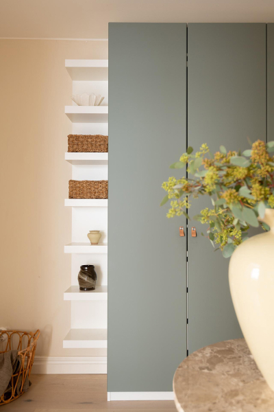 Кремовый интерьер современной скандинавской квартиры (66 кв.м) Кремовый интерьер современной скандинавской квартиры (66 кв.м)