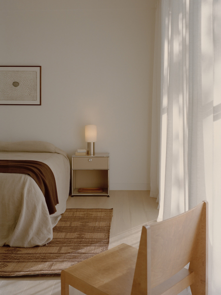 Мягкий минимализм, залитый естественным светом: дом со стеклянными стенами в Мельбурне Мягкий минимализм, залитый естественным светом: дом со стеклянными стенами в Мельбурне