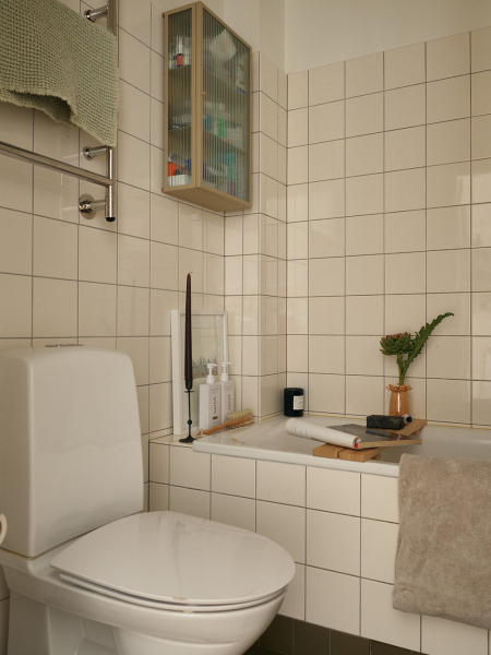 Необычная двухэтажная квартира в Стокгольме с видовой террасой