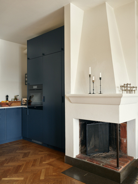 Необычная двухэтажная квартира в Стокгольме с видовой террасой