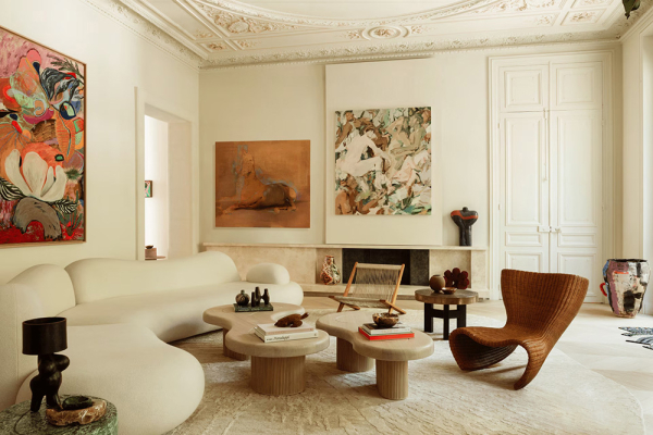 Органические формы и искусство на каждом шагу: апартаменты дизайнера в Париже Органические формы и искусство на каждом шагу: апартаменты дизайнера в Париже