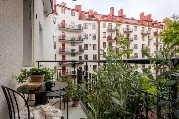 Осенняя гостиная и летняя спальня: квартира в Гетеборге (79 кв. м) Осенняя гостиная и летняя спальня: квартира в Гетеборге (79 кв. м)