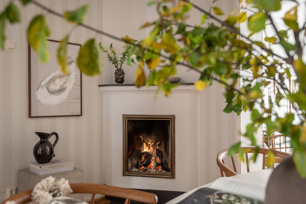 Осенняя гостиная и летняя спальня: квартира в Гетеборге (79 кв. м) Осенняя гостиная и летняя спальня: квартира в Гетеборге (79 кв. м)