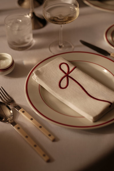 Открываем сезон праздничного декора вместе с HM Home