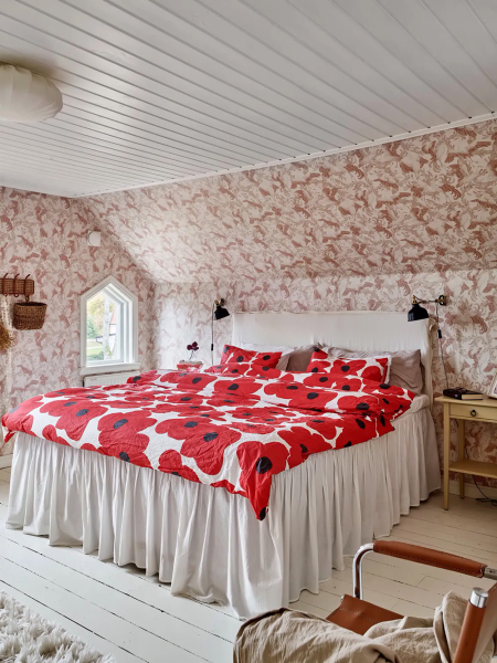 Пара преобразила старый коттедж в Швеции, который был никому не интересен Пара преобразила старый коттедж в Швеции, который был никому не интересен