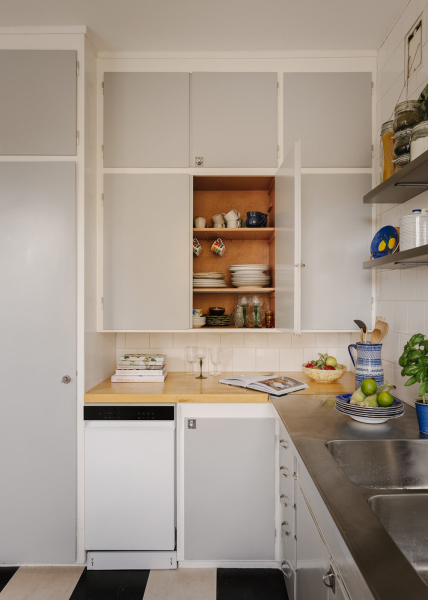 Приятный спокойный интерьер квартиры рядом с озером в Швеции (59 кв. м) Приятный спокойный интерьер квартиры рядом с озером в Швеции (59 кв. м)