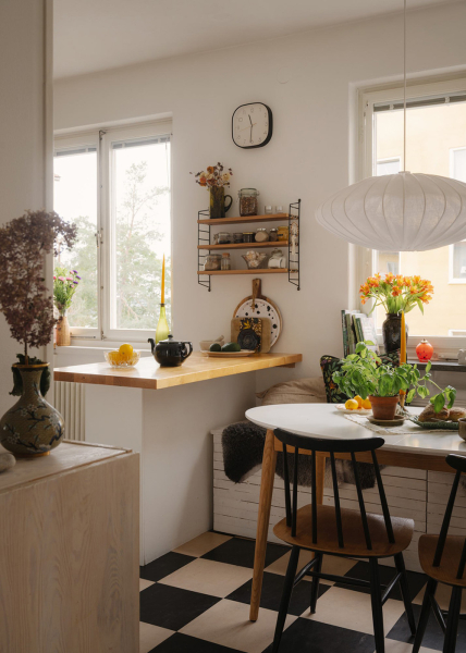 Приятный спокойный интерьер квартиры рядом с озером в Швеции (59 кв. м) Приятный спокойный интерьер квартиры рядом с озером в Швеции (59 кв. м)