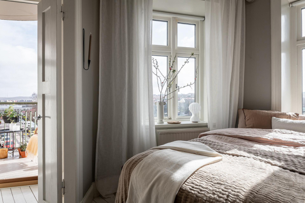 Серая квартира в Гётеборге с маленькой спальней и балконом (65 кв. м) Серая квартира в Гётеборге с маленькой спальней и балконом (65 кв. м)