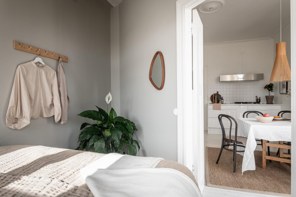 Серая квартира в Гётеборге с маленькой спальней и балконом (65 кв. м) Серая квартира в Гётеборге с маленькой спальней и балконом (65 кв. м)