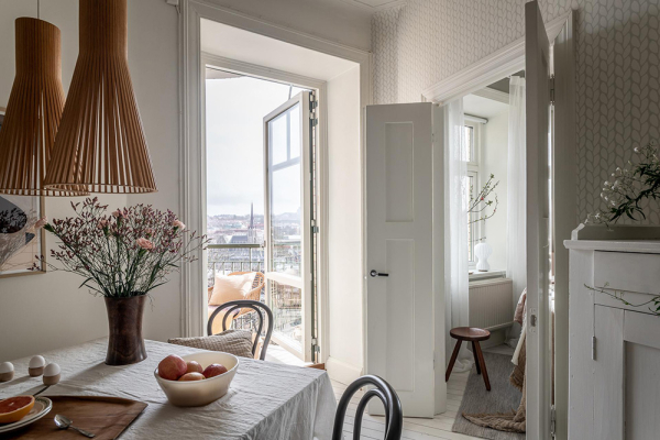 Серая квартира в Гётеборге с маленькой спальней и балконом (65 кв. м) Серая квартира в Гётеборге с маленькой спальней и балконом (65 кв. м)