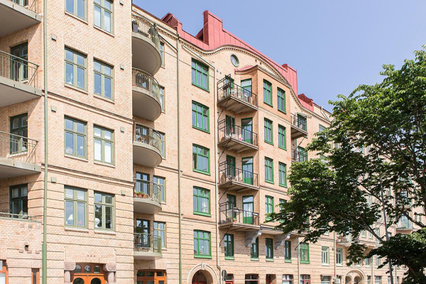 Серая квартира в Гётеборге с маленькой спальней и балконом (65 кв. м) Серая квартира в Гётеборге с маленькой спальней и балконом (65 кв. м)