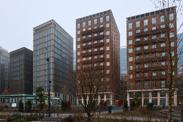 Свет и натуральное дерево: уютный современный интерьер в Стокгольме (74 кв. м) Свет и натуральное дерево: уютный современный интерьер в Стокгольме (74 кв. м)