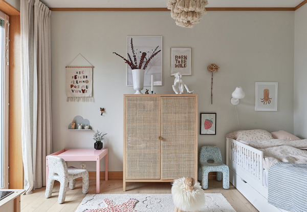 Свет и натуральное дерево: уютный современный интерьер в Стокгольме (74 кв. м) Свет и натуральное дерево: уютный современный интерьер в Стокгольме (74 кв. м)