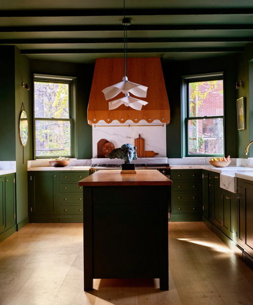 Тёплая эклектика в дизайне исторического таунхауса в Бруклине