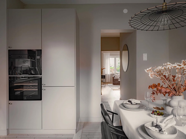 Тёплый монохромный интерьер бюджетной квартиры в Швеции (74 кв. м) Тёплый монохромный интерьер бюджетной квартиры в Швеции (74 кв. м)