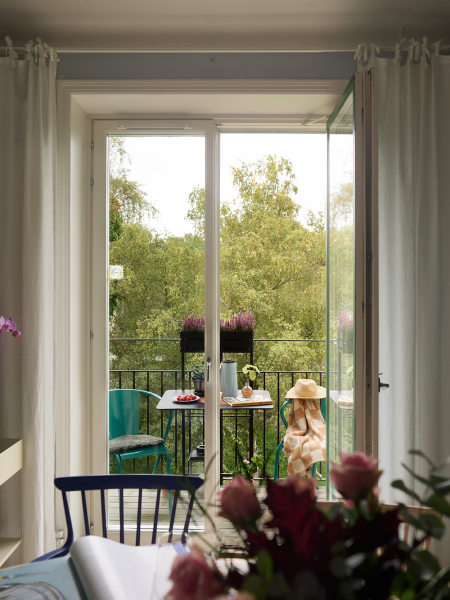 Уютная двухэтажная квартира с небольшой террасой на окраине Стокгольмa