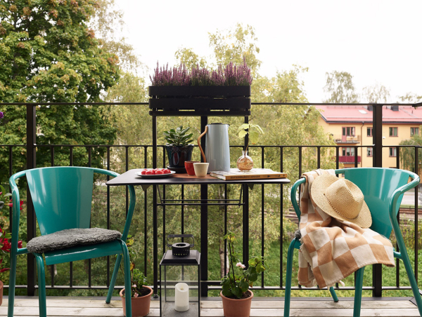 Уютная двухэтажная квартира с небольшой террасой на окраине Стокгольмa