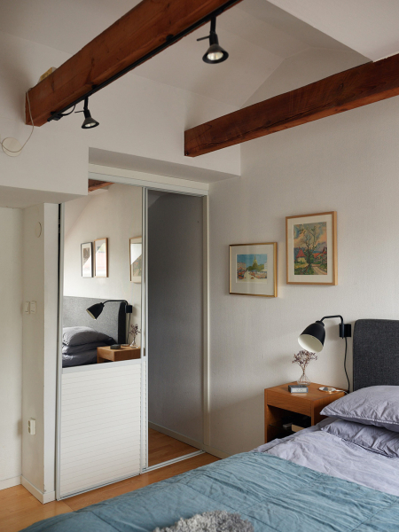 Уютная двухэтажная квартира с небольшой террасой на окраине Стокгольмa