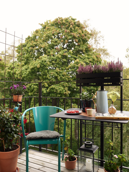 Уютная двухэтажная квартира с небольшой террасой на окраине Стокгольмa